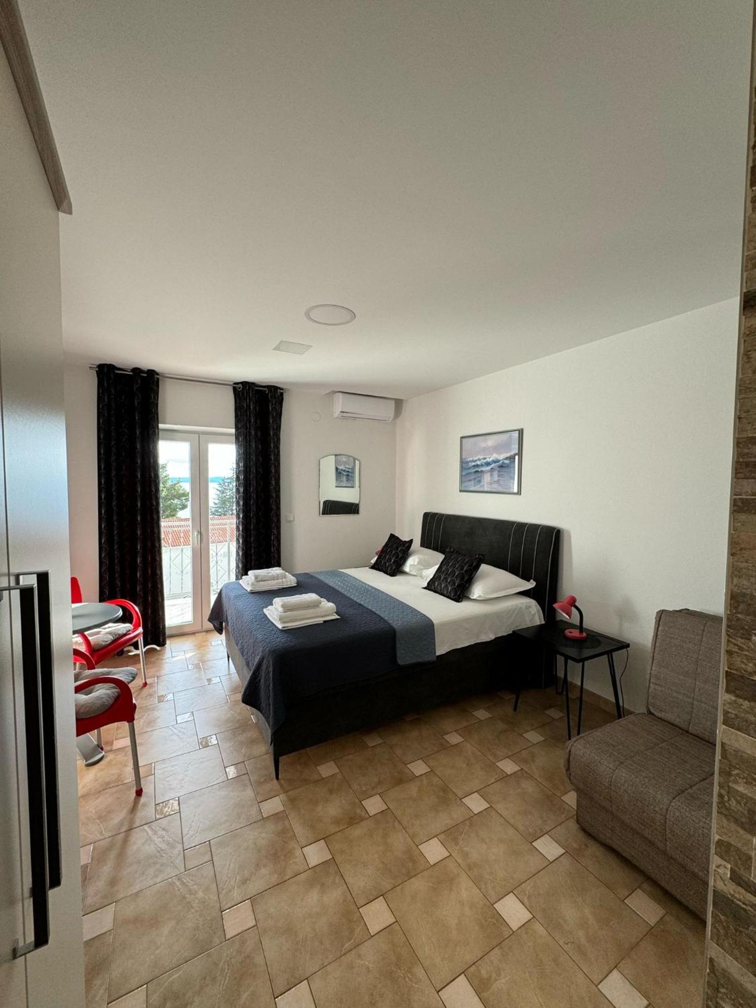 Villa Simovic Apartments Baška Voda Kültér fotó